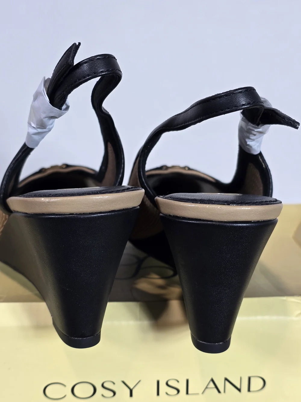 Cosy Island Beige Black Wedge Slingback Shoes Size 8.5